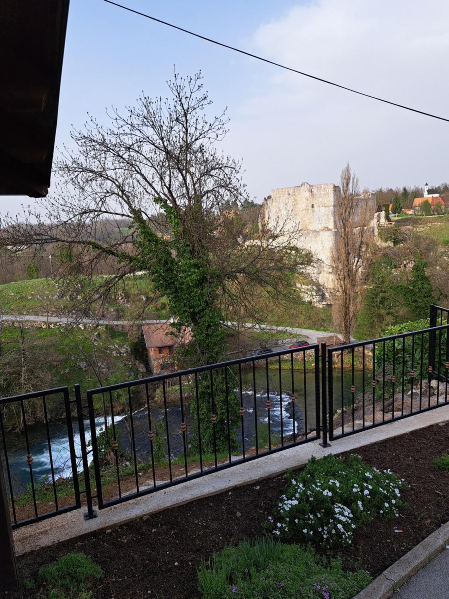 Rooms Modrusan Slunj Exterior photo